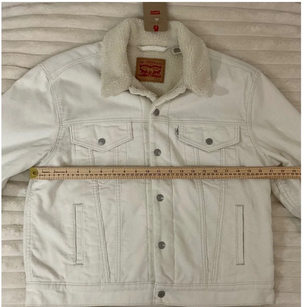 Levis levi type